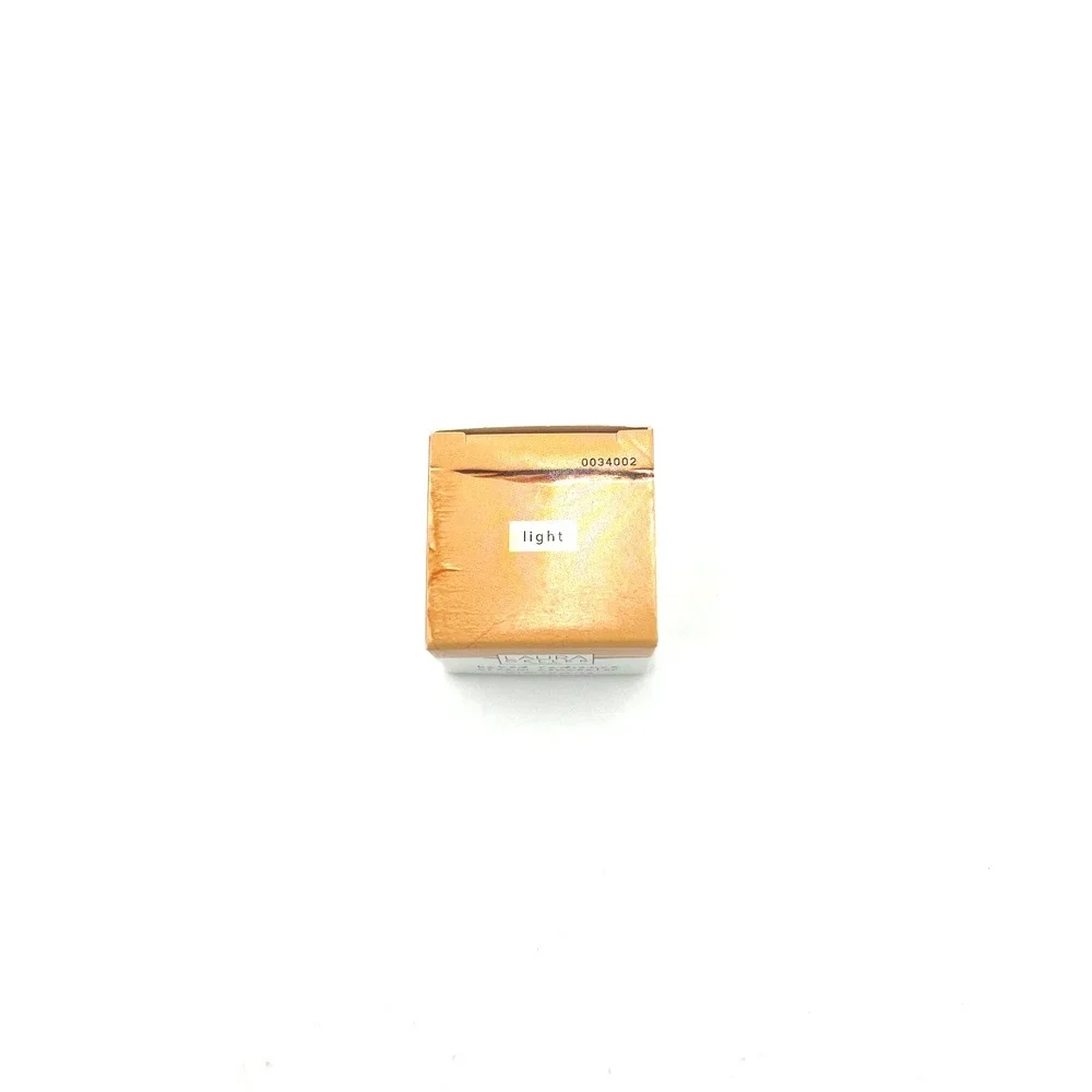Laura Geller Baked Radiance Cream Concealer Shade Light Size 0.21oz / 6‎ g